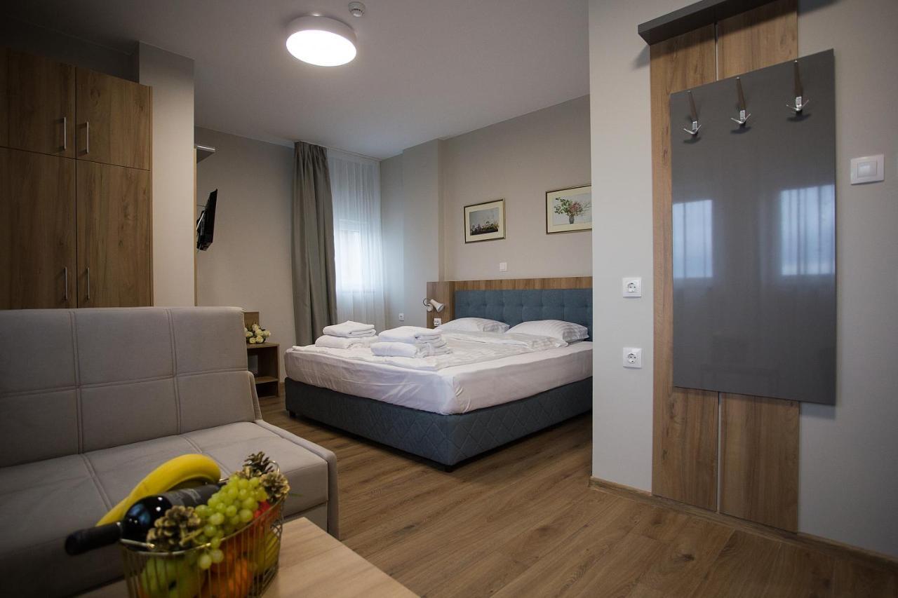 Aquasun Family Hotel ซันดันสกี ภายนอก รูปภาพ