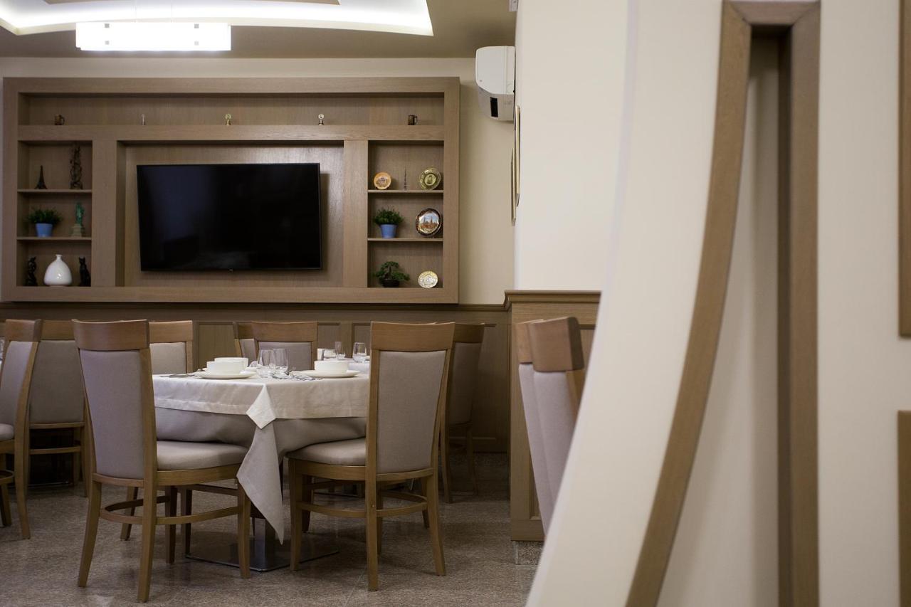 Aquasun Family Hotel ซันดันสกี ภายนอก รูปภาพ
