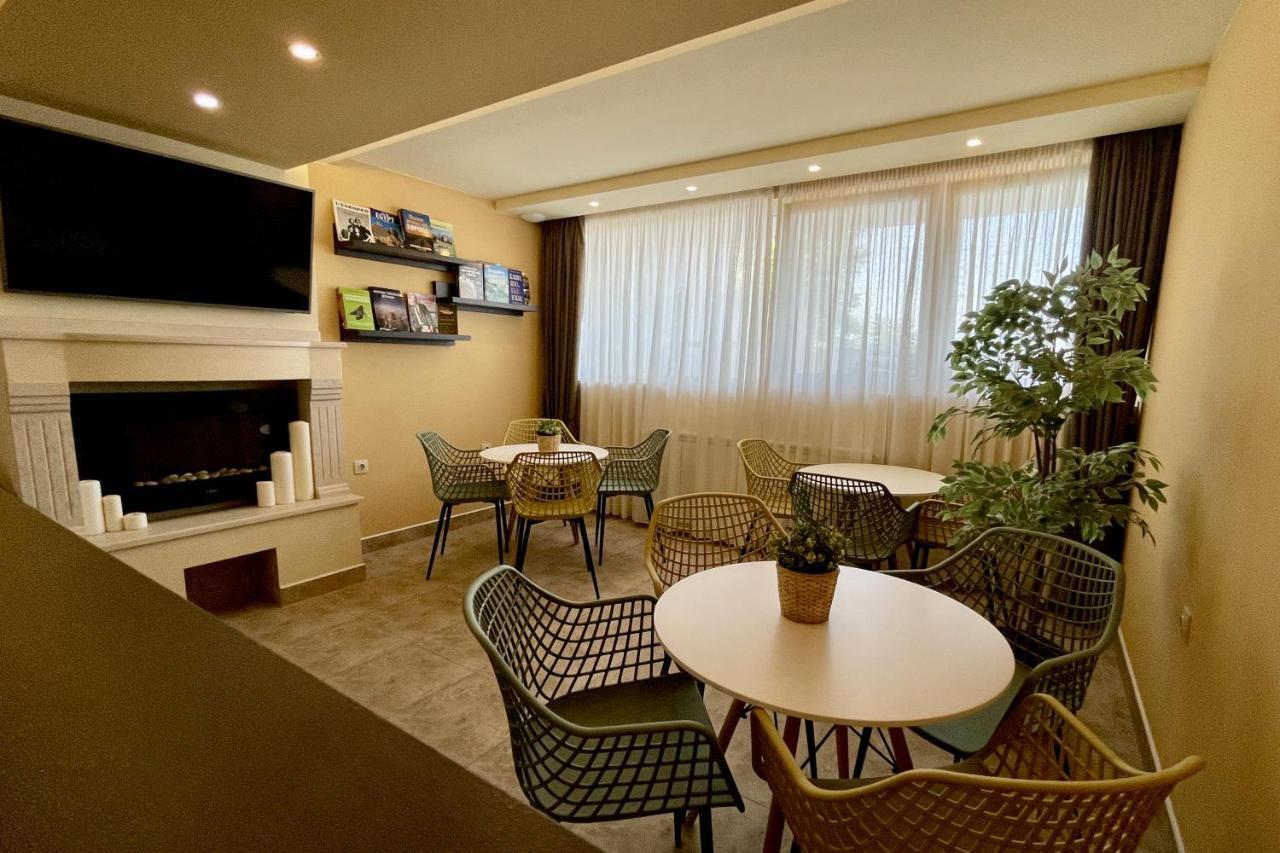 Aquasun Family Hotel ซันดันสกี ภายนอก รูปภาพ